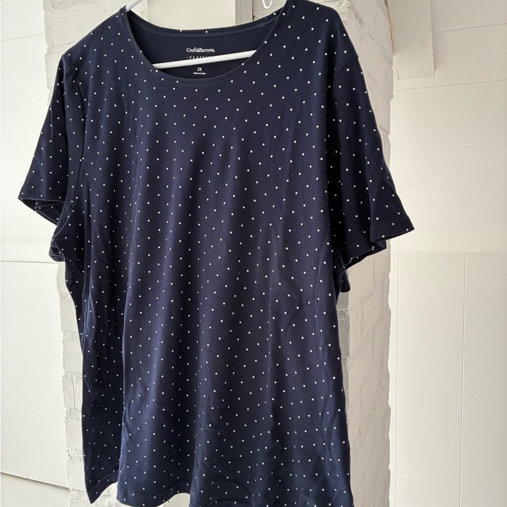 Croft&barrow Navy and White Dotted Short Sleeve Tee